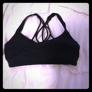 Lululemon sports bra size 4- like new
